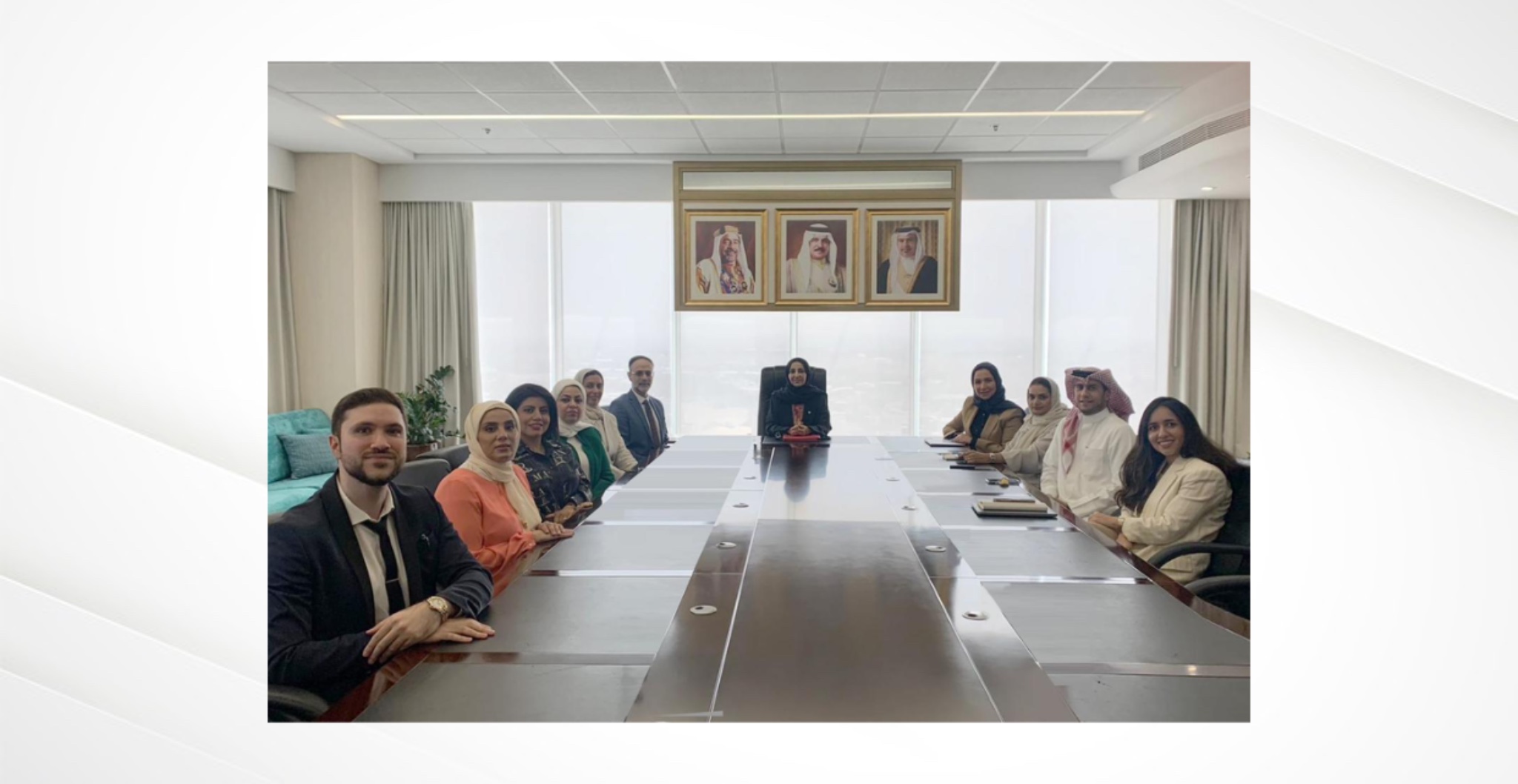 وزيرة الصحة تستقبل رئيس وأعضاء جمعية الأطباء البحرينية